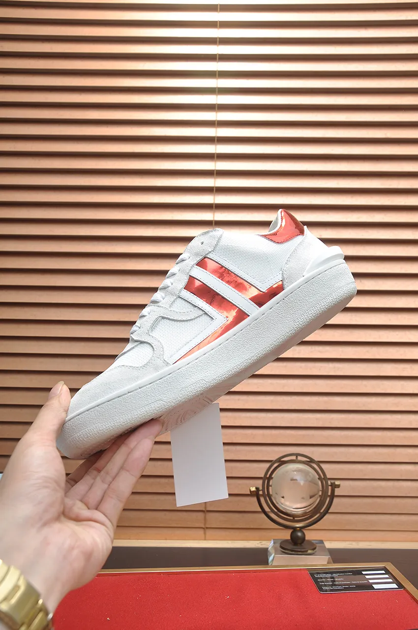 Men's men's shoes💰540💶[LANVIN] The latest lace-up fashionable casual couple sneakers, high-quality CLAY couple series‼ ️ The latest trendy products of the season 🌈Many bloggers have planted grass and purchased the original open-mold customization. The upper and outsole are sewn with mark threads without edge sealing. A variety of material splicing combination design. Very versatile for fashionable and casual wear. Comfortable on the feet. Self-recommended. Upper cowhide + cow suede + breathable mesh lining. Foot-padding cowhide. Exclusive original open-mold clear logo rubber outsole ⚠️Couple standard size 36-40 for women and 38-44 for men.
